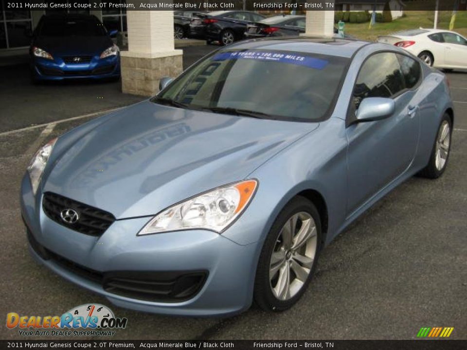 Front 3/4 View of 2011 Hyundai Genesis Coupe 2.0T Premium Photo #2