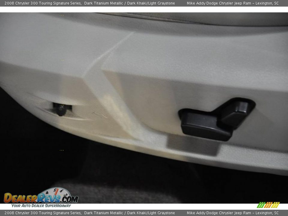 2008 Chrysler 300 Touring Signature Series Dark Titanium Metallic / Dark Khaki/Light Graystone Photo #9