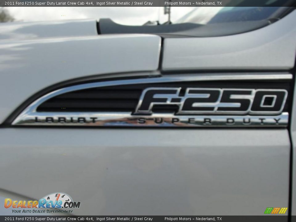 2011 Ford F250 Super Duty Lariat Crew Cab 4x4 Ingot Silver Metallic / Steel Gray Photo #13