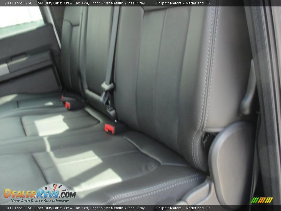 2011 Ford F250 Super Duty Lariat Crew Cab 4x4 Ingot Silver Metallic / Steel Gray Photo #23