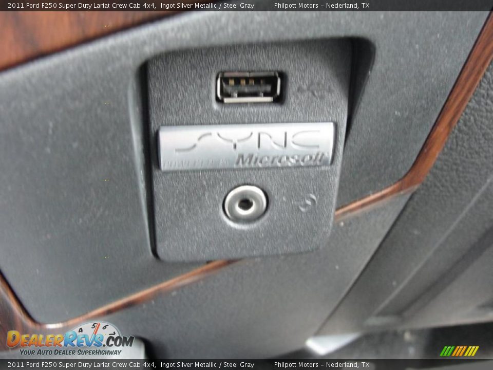 2011 Ford F250 Super Duty Lariat Crew Cab 4x4 Ingot Silver Metallic / Steel Gray Photo #36