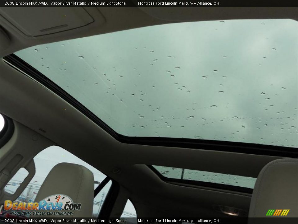 Sunroof of 2008 Lincoln MKX AWD Photo #12