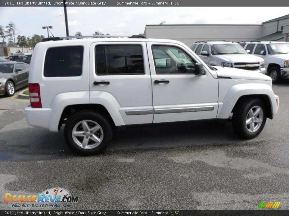 2011 Jeep Liberty Limited Bright White / Dark Slate Gray Photo #12