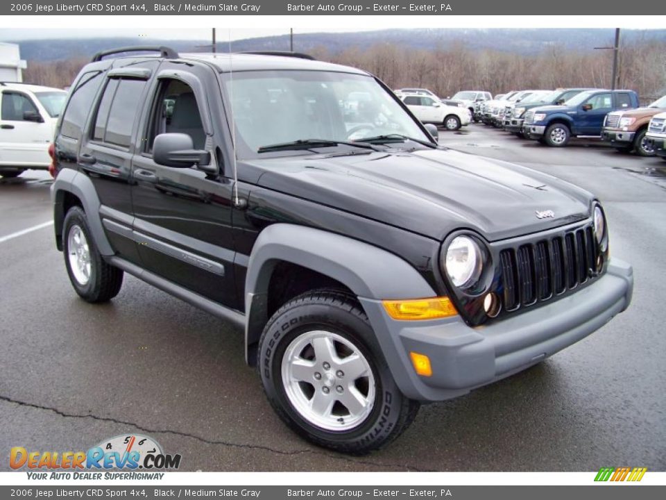 Front 3/4 View of 2006 Jeep Liberty CRD Sport 4x4 Photo #3