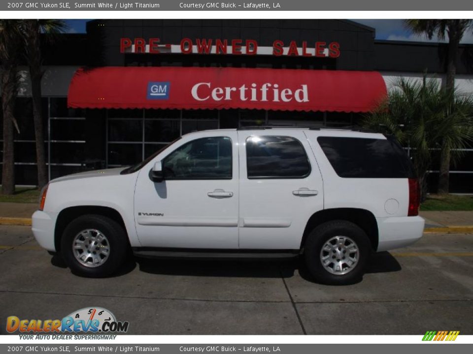 2007 GMC Yukon SLE Summit White / Light Titanium Photo #1
