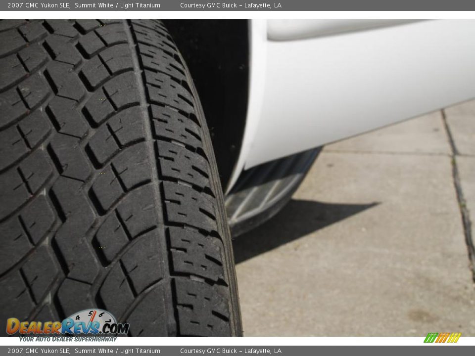 2007 GMC Yukon SLE Summit White / Light Titanium Photo #27
