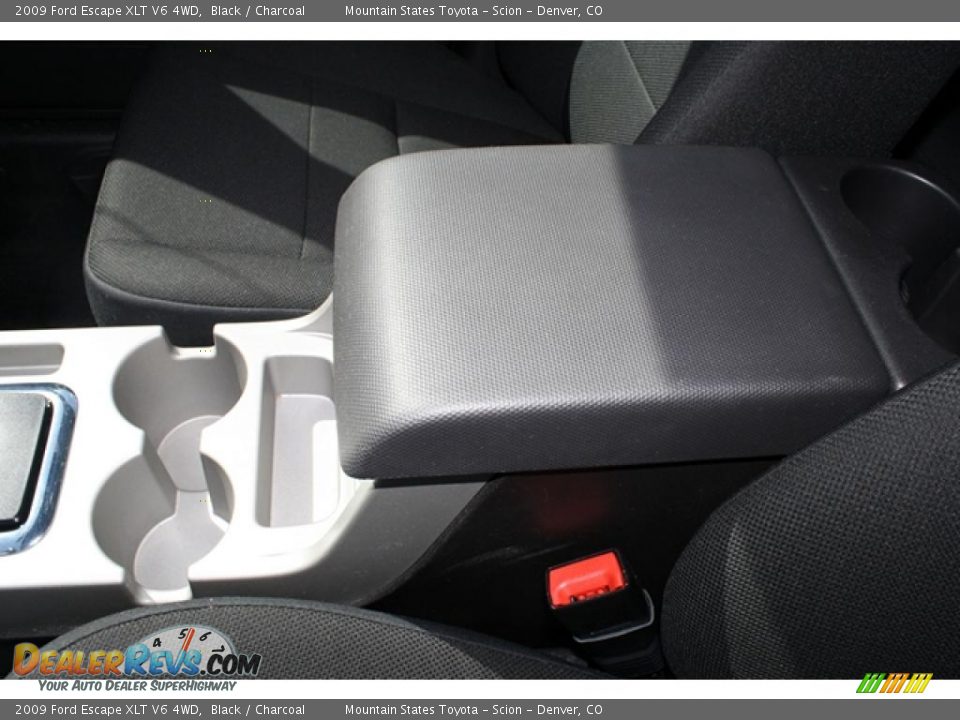2009 Ford Escape XLT V6 4WD Black / Charcoal Photo #21