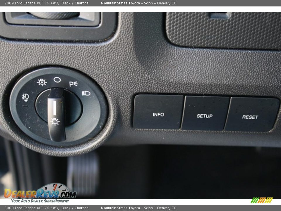 2009 Ford Escape XLT V6 4WD Black / Charcoal Photo #22