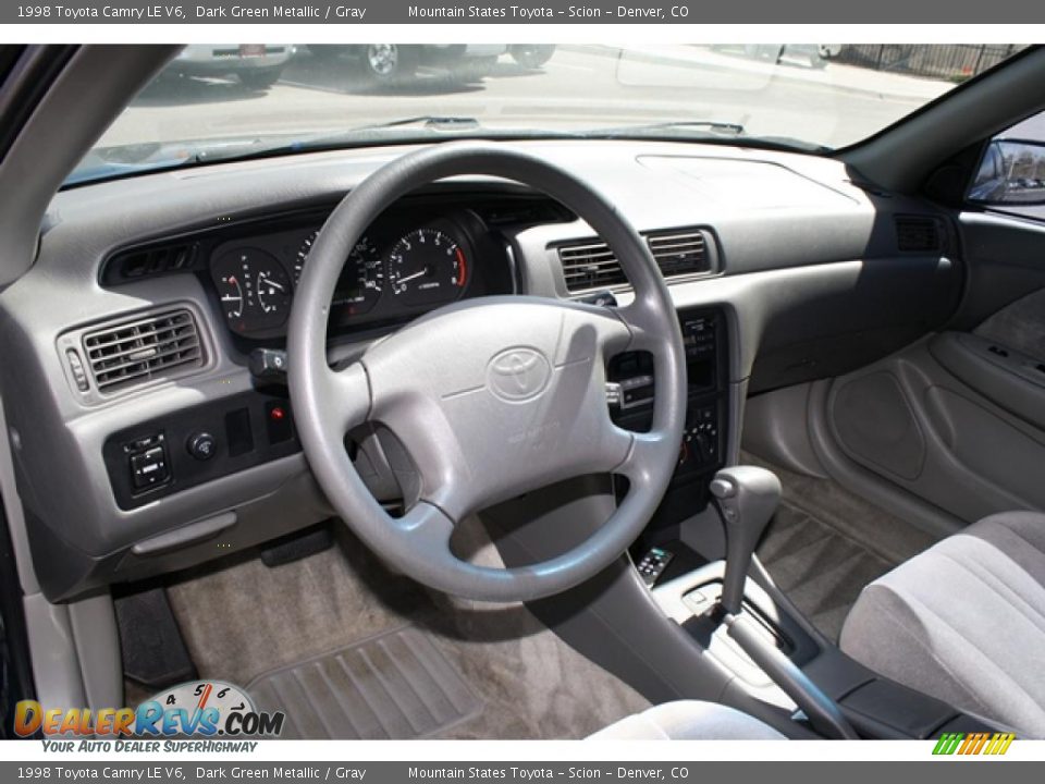 1998 Toyota Camry LE V6 Dark Green Metallic / Gray Photo #8