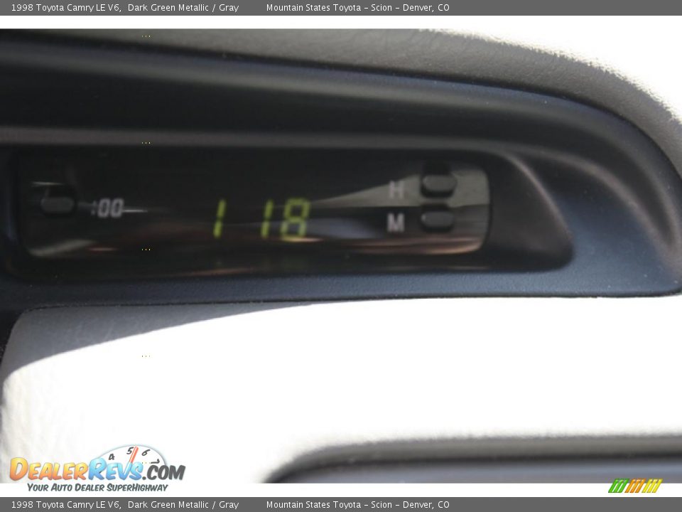 1998 Toyota Camry LE V6 Dark Green Metallic / Gray Photo #17