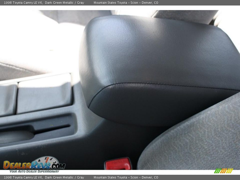 1998 Toyota Camry LE V6 Dark Green Metallic / Gray Photo #23