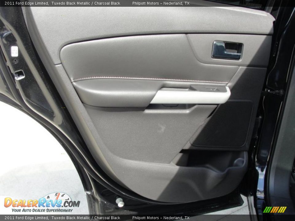 2011 Ford Edge Limited Tuxedo Black Metallic / Charcoal Black Photo #25