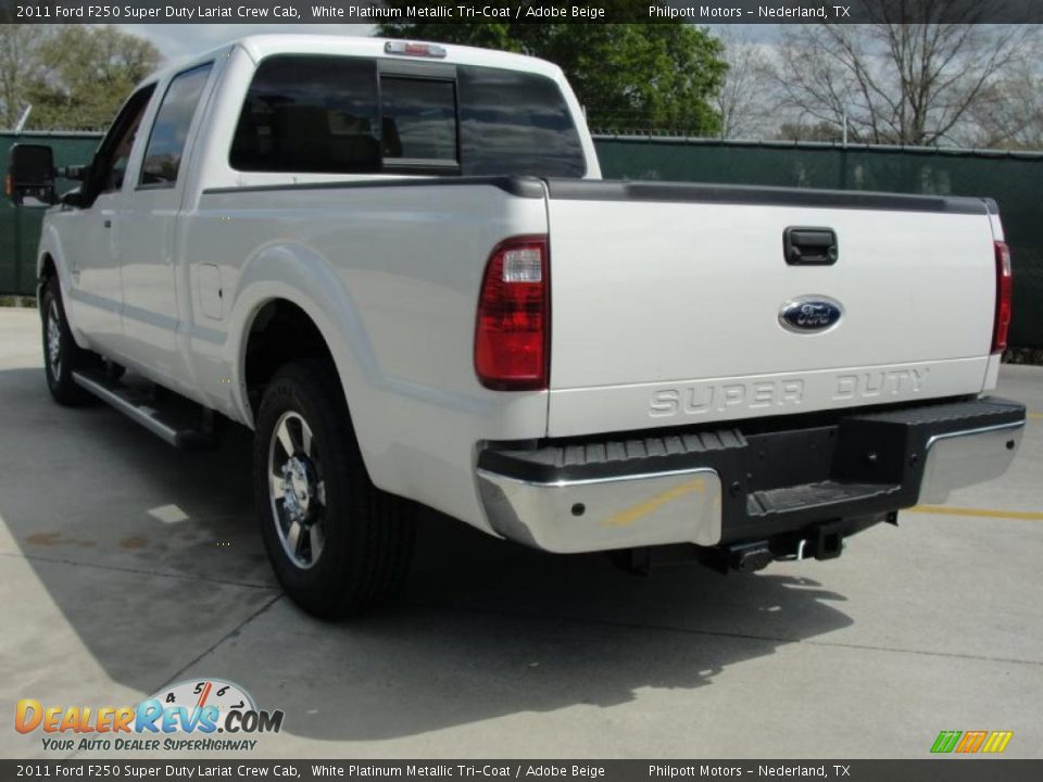 2011 Ford F250 Super Duty Lariat Crew Cab White Platinum Metallic Tri-Coat / Adobe Beige Photo #5