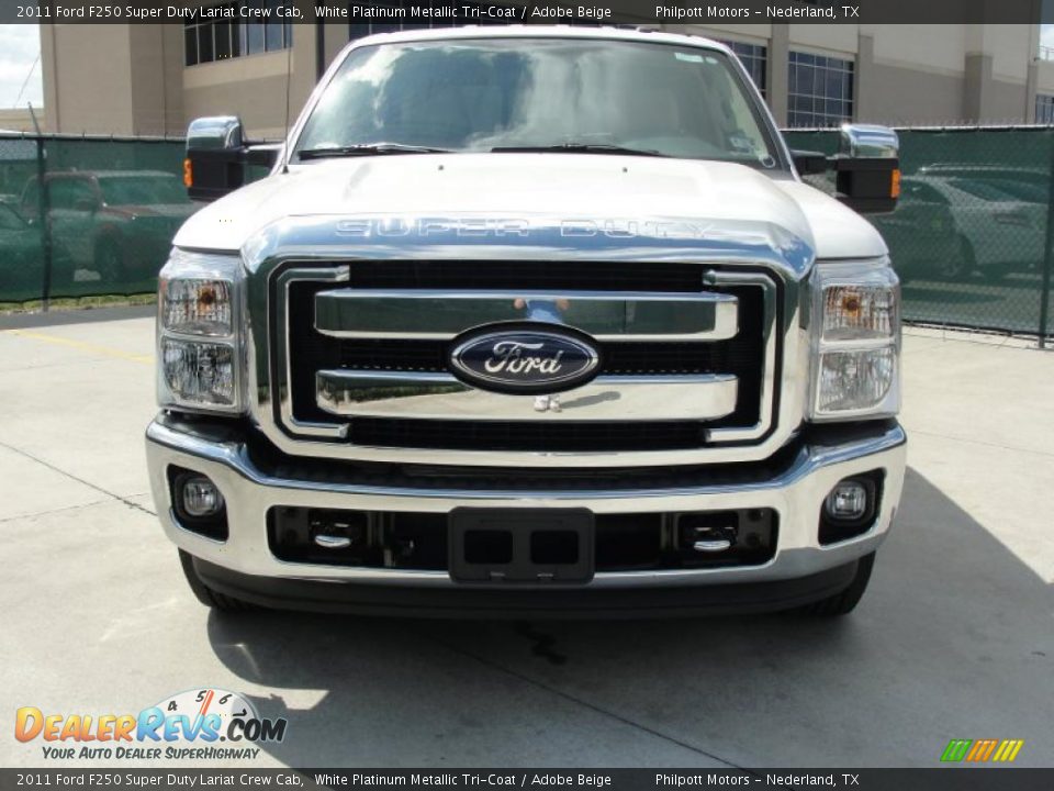 2011 Ford F250 Super Duty Lariat Crew Cab White Platinum Metallic Tri-Coat / Adobe Beige Photo #8