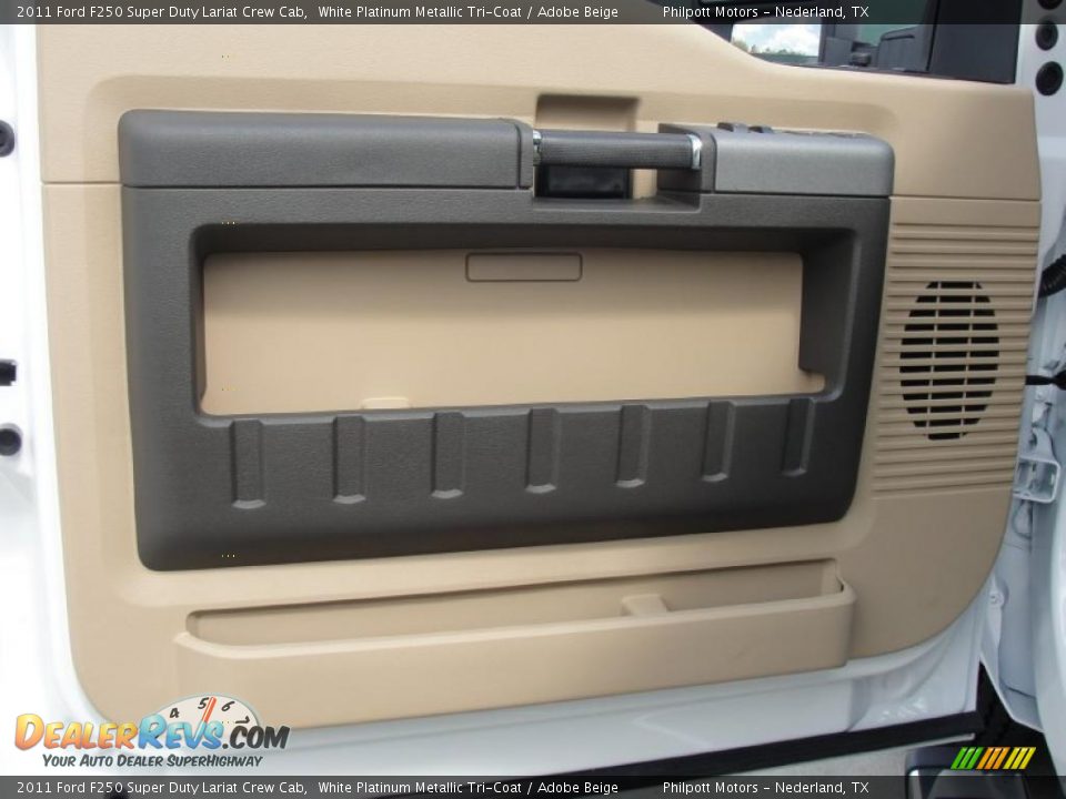 Door Panel of 2011 Ford F250 Super Duty Lariat Crew Cab Photo #23