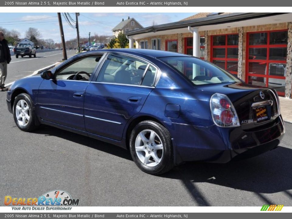 2005 Nissan Altima 2.5 S Majestic Blue Metallic / Blond Photo #2