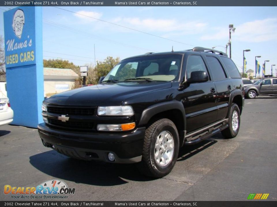 2002 Chevrolet Tahoe Z71 4x4 Onyx Black / Tan/Neutral Photo #4