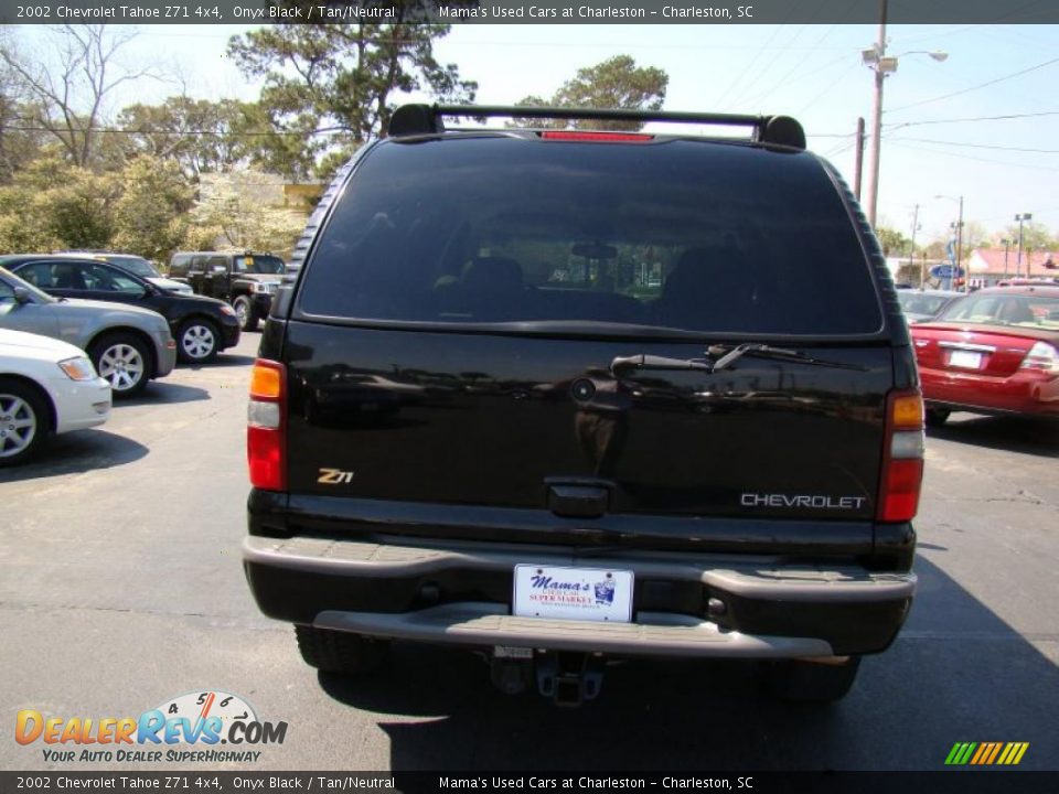2002 Chevrolet Tahoe Z71 4x4 Onyx Black / Tan/Neutral Photo #7