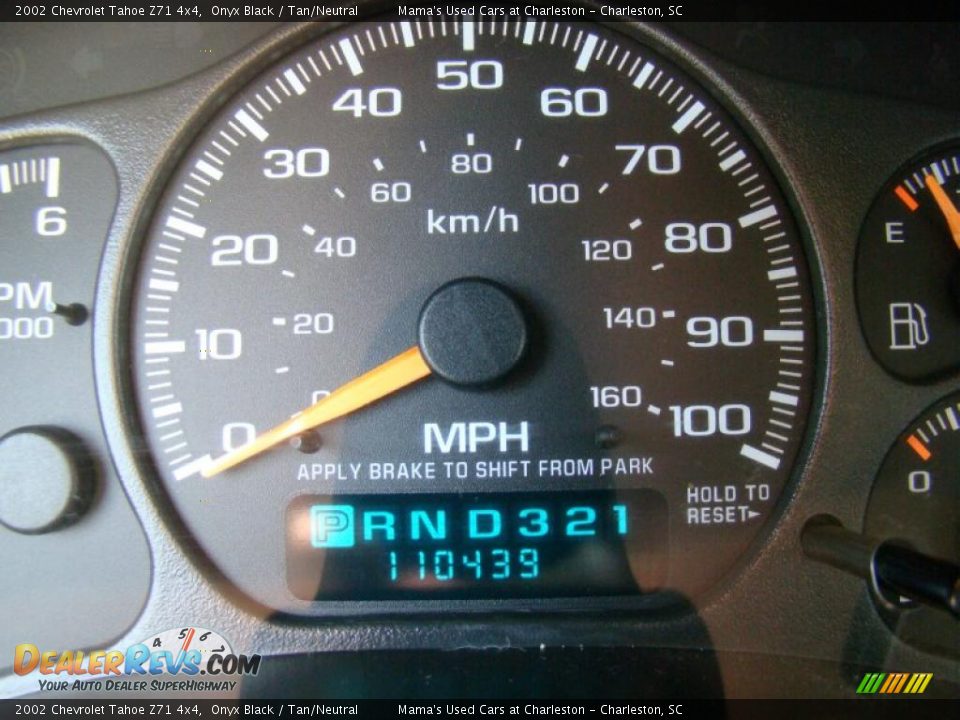 2002 Chevrolet Tahoe Z71 4x4 Onyx Black / Tan/Neutral Photo #27