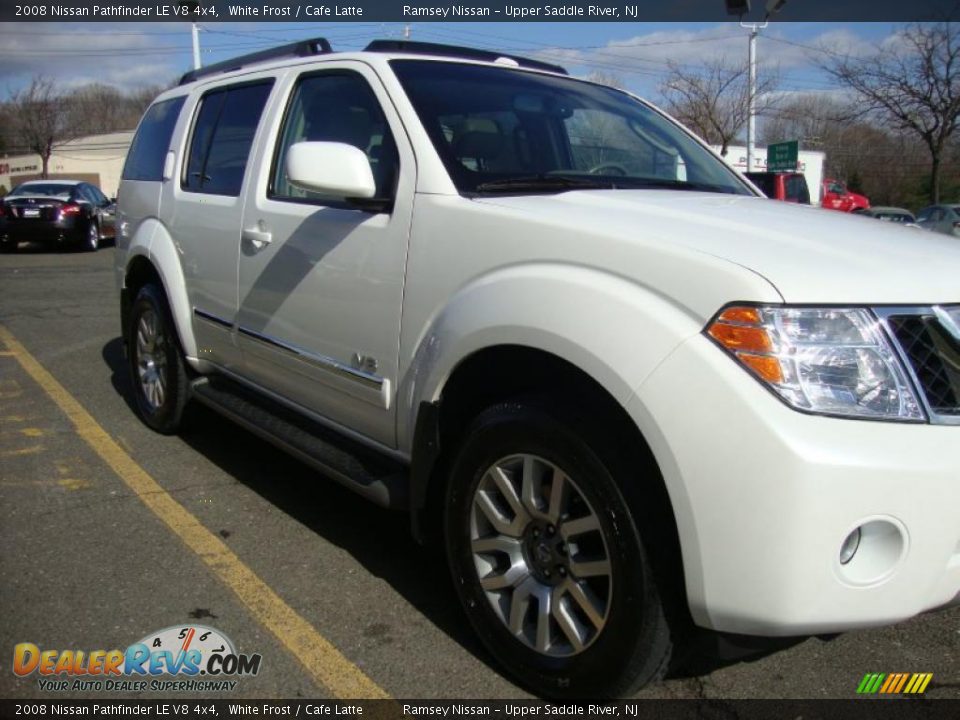 2008 Nissan Pathfinder LE V8 4x4 White Frost / Cafe Latte Photo #11