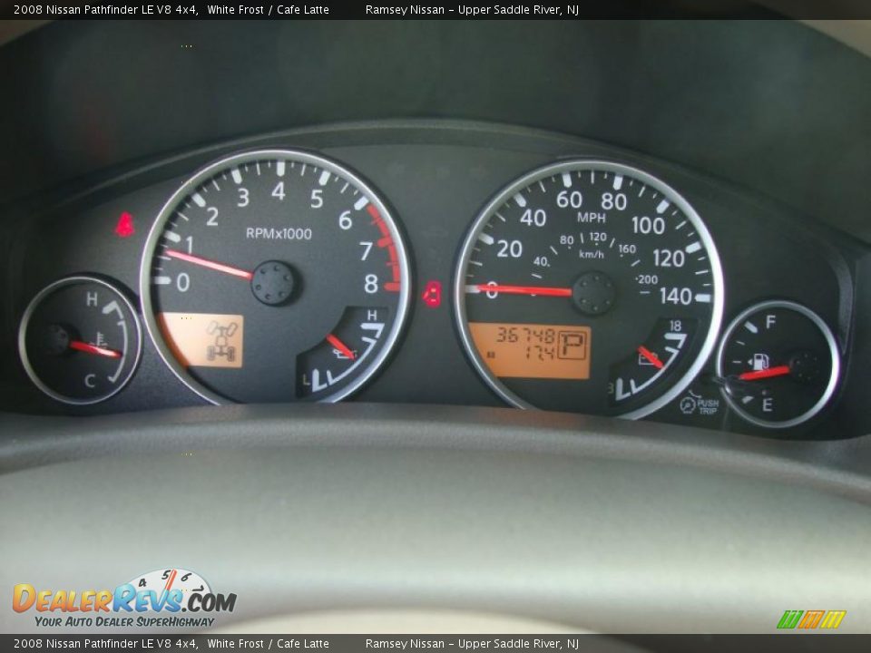 2008 Nissan Pathfinder LE V8 4x4 Gauges Photo #20