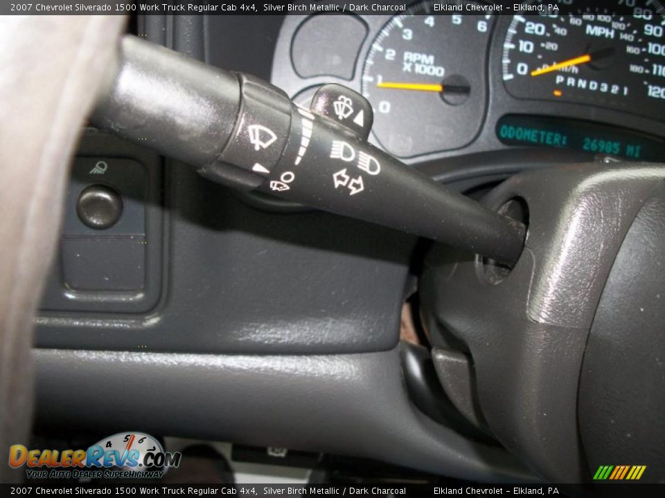 2007 Chevrolet Silverado 1500 Work Truck Regular Cab 4x4 Silver Birch Metallic / Dark Charcoal Photo #36