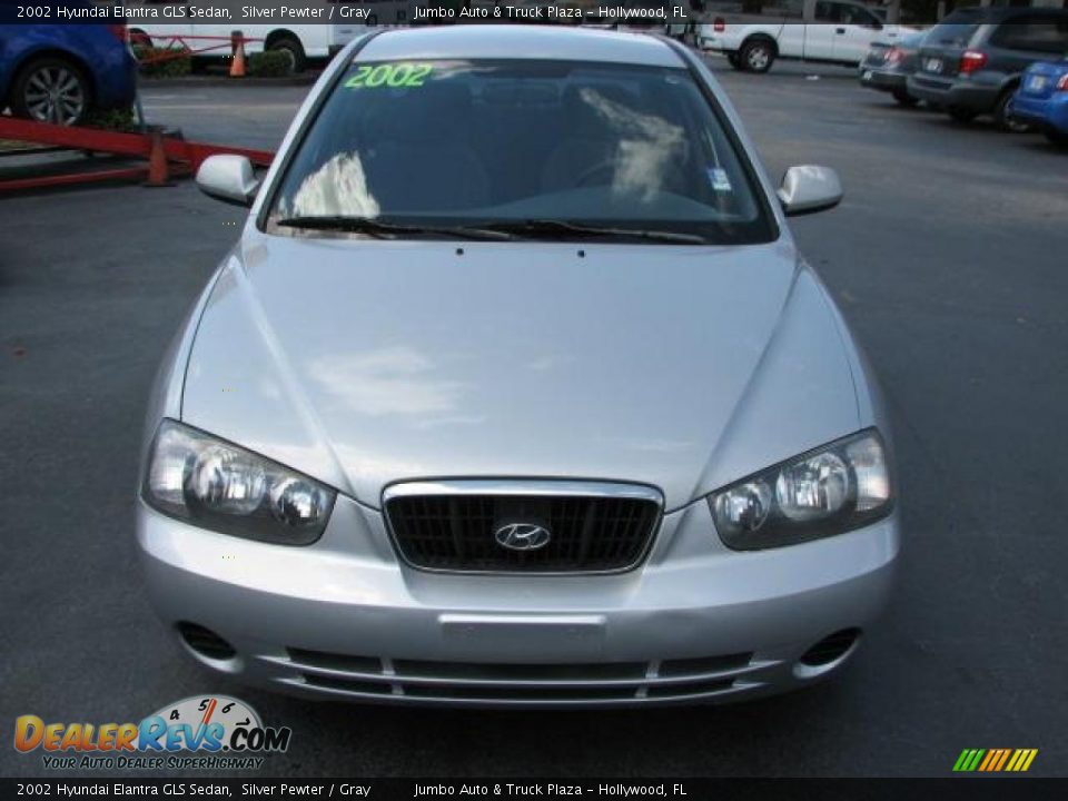 2002 Hyundai Elantra GLS Sedan Silver Pewter / Gray Photo #3