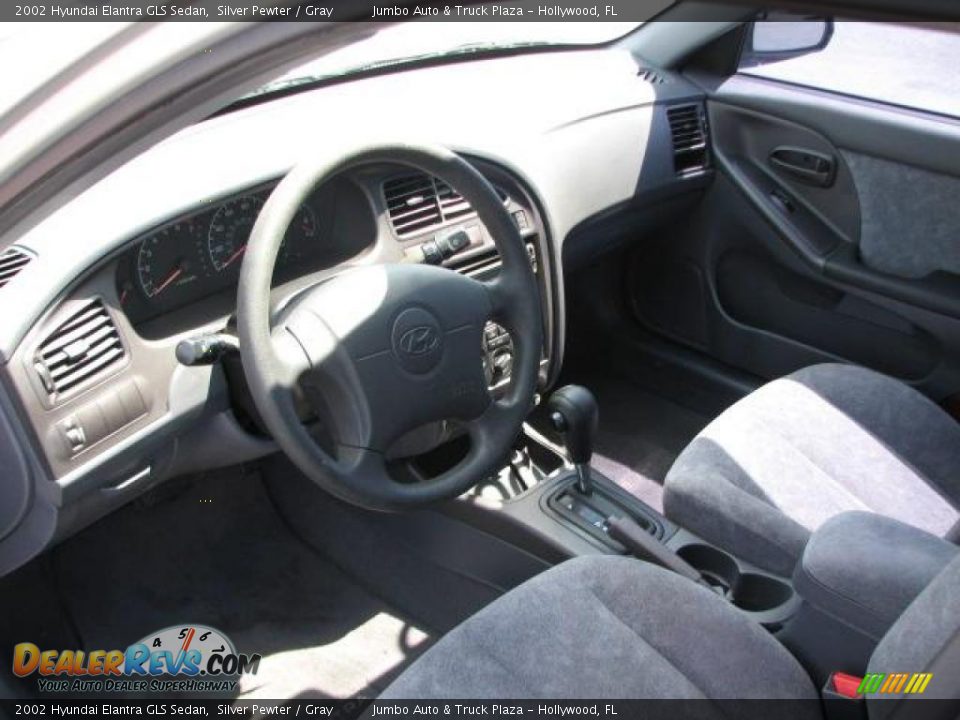 2002 Hyundai Elantra GLS Sedan Silver Pewter / Gray Photo #19