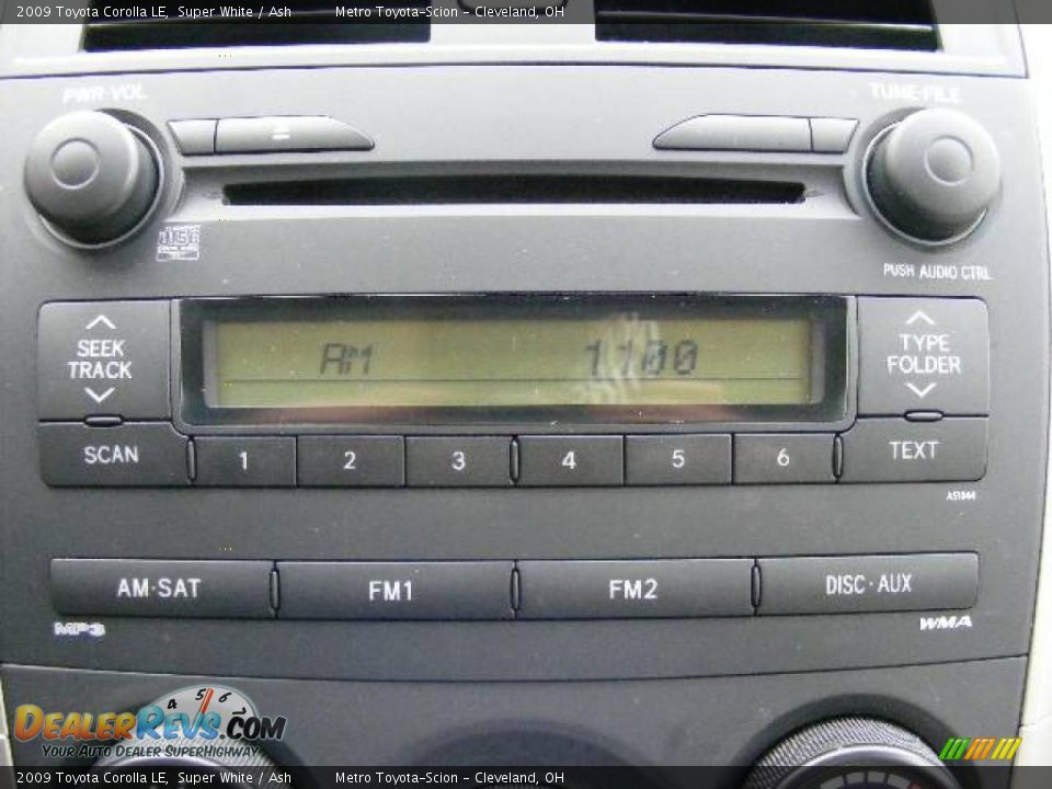 2009 Toyota Corolla LE Super White / Ash Photo #19