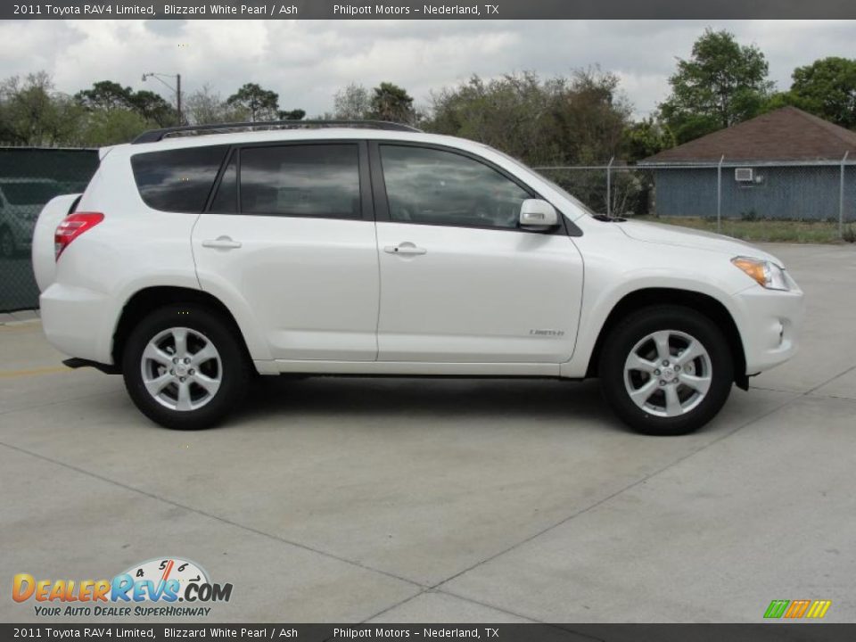 2011 toyota rav4 blizzard pearl #4