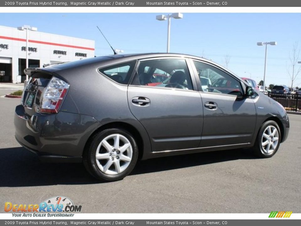 2009 Toyota Prius Hybrid Touring Magnetic Gray Metallic / Dark Gray Photo #2