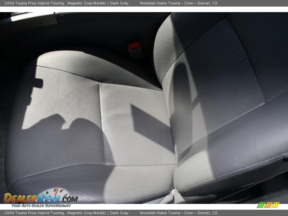 2009 Toyota Prius Hybrid Touring Magnetic Gray Metallic / Dark Gray Photo #11