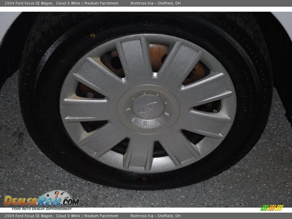 2004 Ford Focus SE Wagon Cloud 9 White / Medium Parchment Photo #21