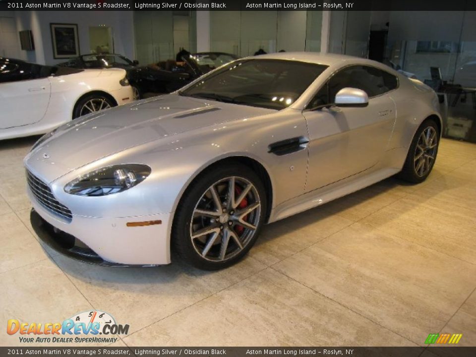 Front 3/4 View of 2011 Aston Martin V8 Vantage S Roadster Photo #3