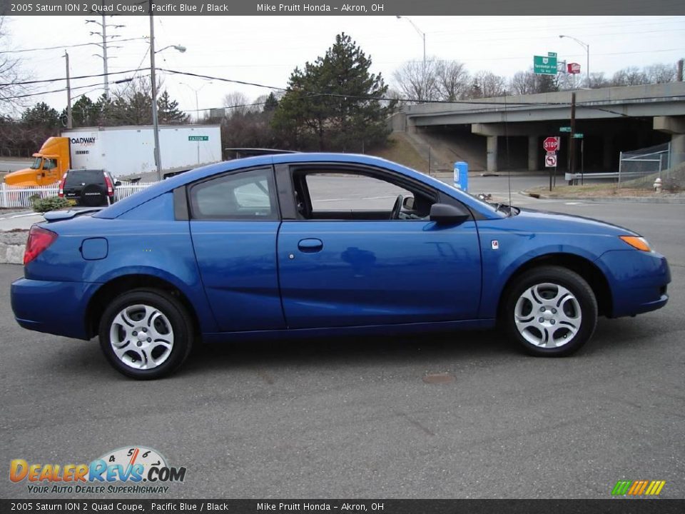 2005 Saturn ION 2 Quad Coupe Pacific Blue / Black Photo #6