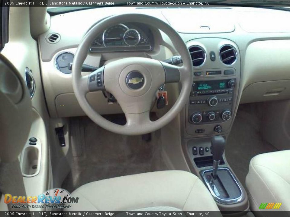 Dashboard of 2006 Chevrolet HHR LT Photo #5