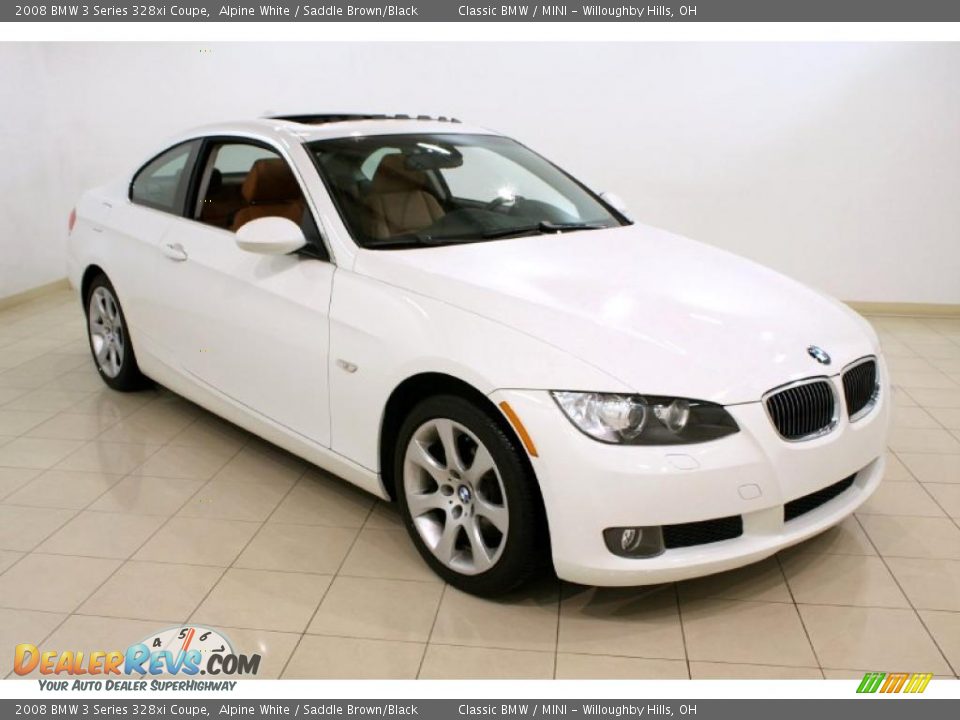 Front 3/4 View of 2008 BMW 3 Series 328xi Coupe Photo #1