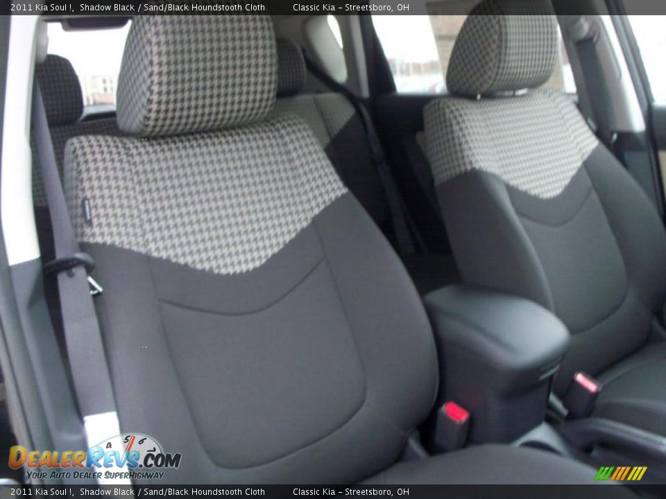 Sand Black Houndstooth Cloth Interior 2011 Kia Soul