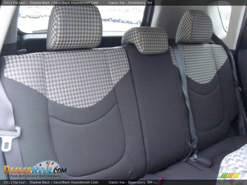 Sand/Black Houndstooth Cloth Interior - 2011 Kia Soul ! Photo #14