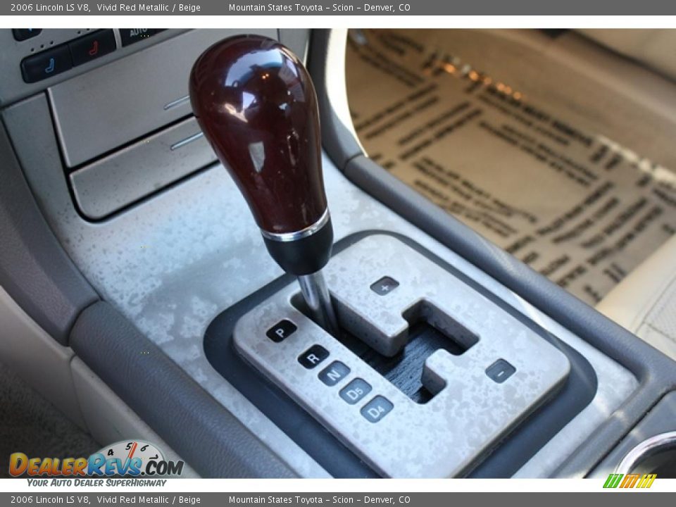 2006 Lincoln LS V8 Shifter Photo #23