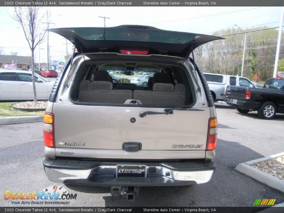 2003 Chevrolet Tahoe LS 4x4 Sandalwood Metallic / Gray/Dark Charcoal Photo #10