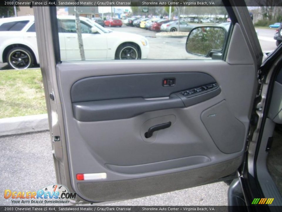 2003 Chevrolet Tahoe LS 4x4 Sandalwood Metallic / Gray/Dark Charcoal Photo #15