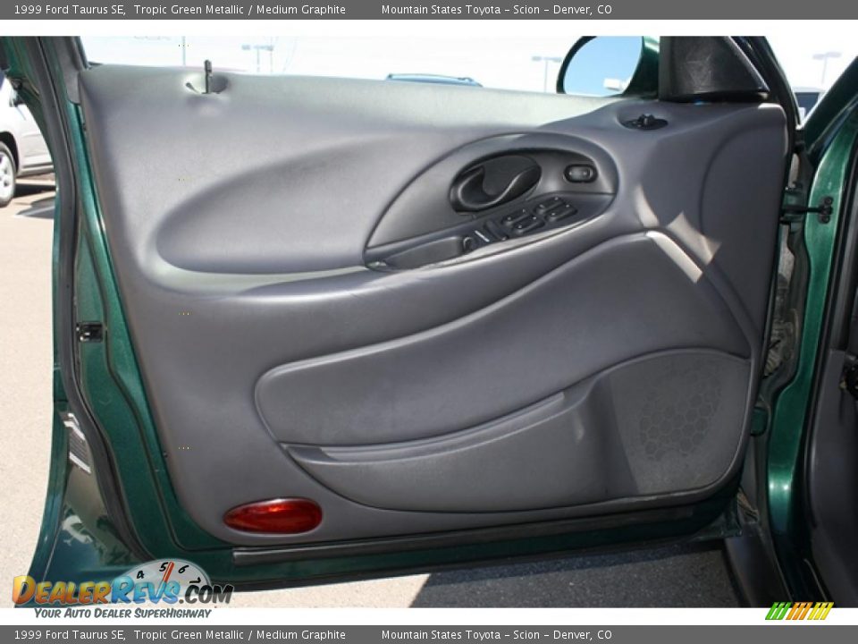 1999 Ford Taurus SE Tropic Green Metallic / Medium Graphite Photo #14