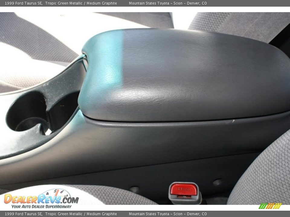 1999 Ford Taurus SE Tropic Green Metallic / Medium Graphite Photo #19