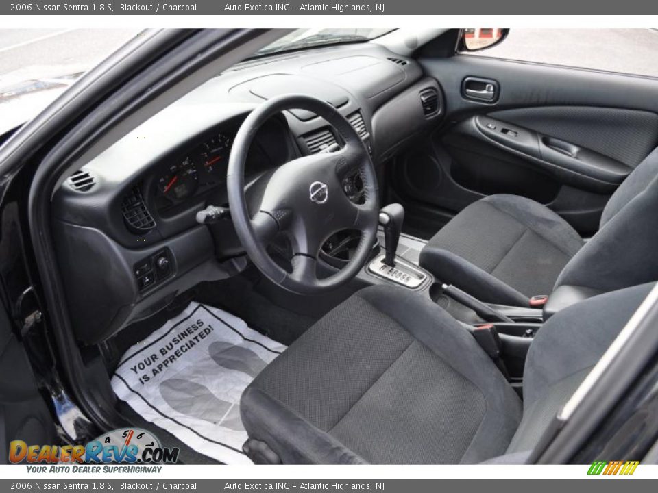 Charcoal Interior - 2006 Nissan Sentra 1.8 S Photo #5