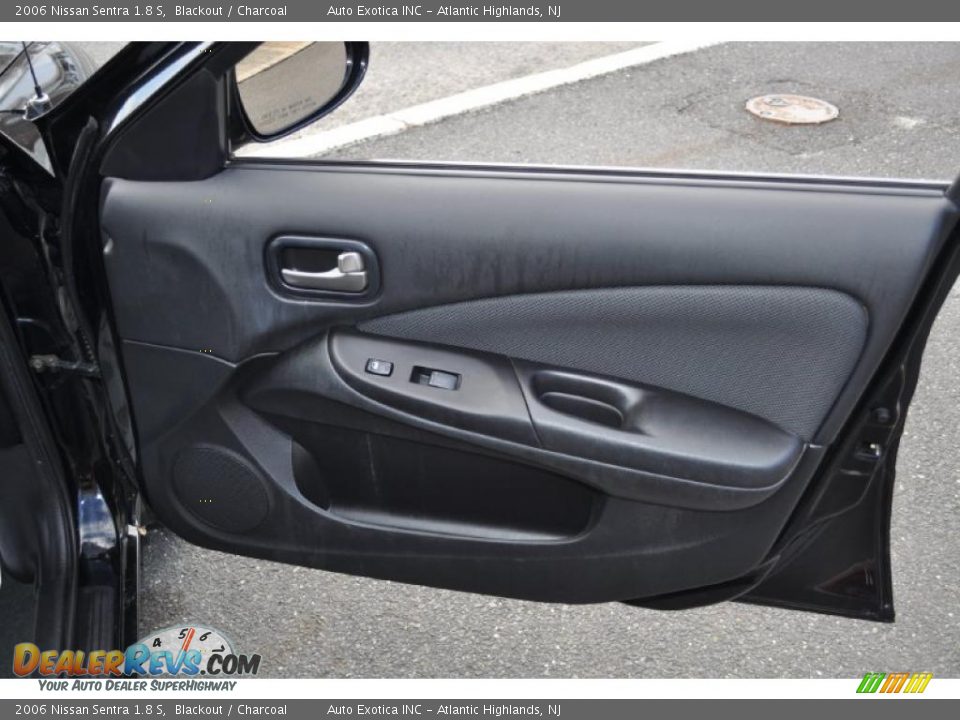 Door Panel of 2006 Nissan Sentra 1.8 S Photo #21