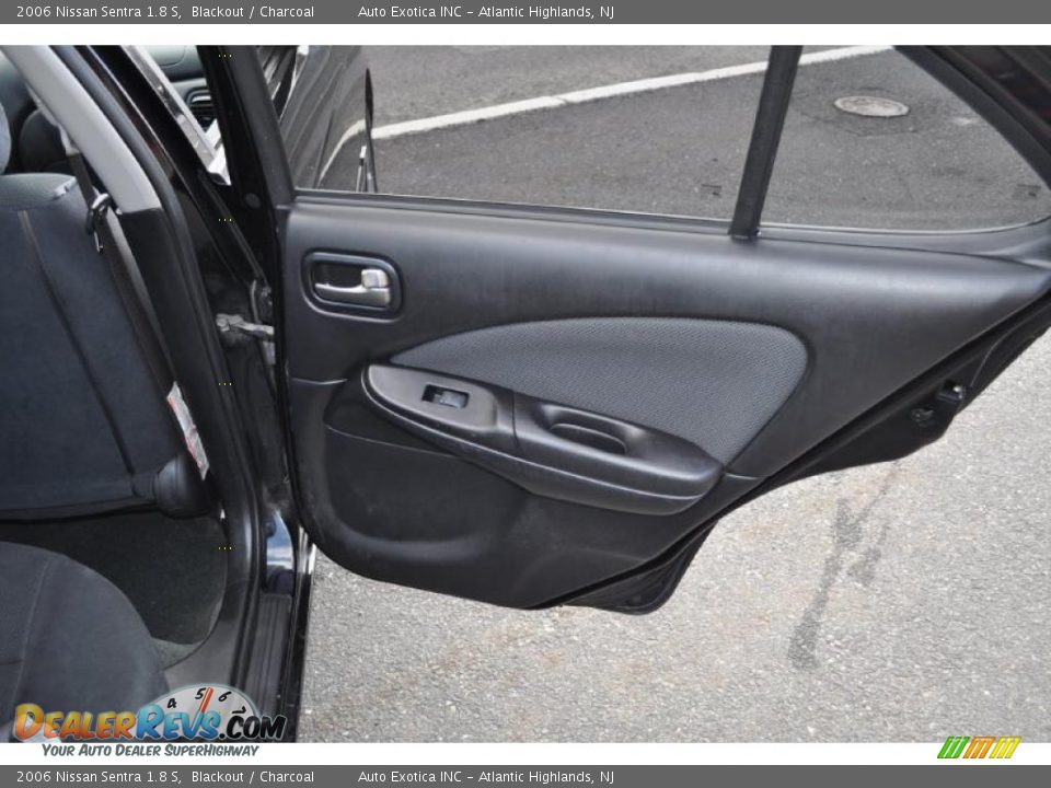 Door Panel of 2006 Nissan Sentra 1.8 S Photo #22