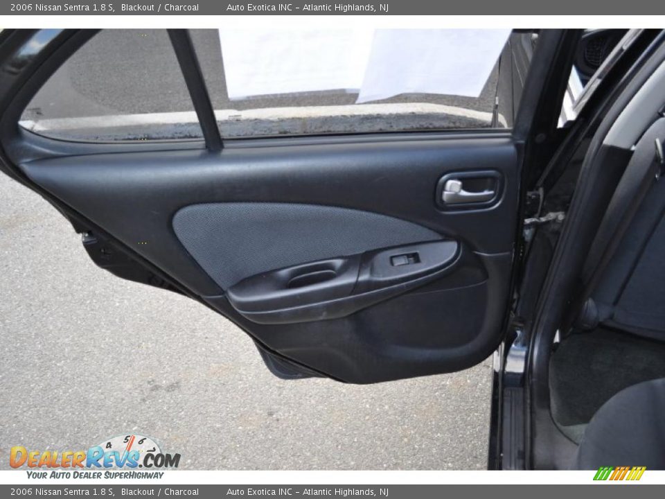 Door Panel of 2006 Nissan Sentra 1.8 S Photo #23