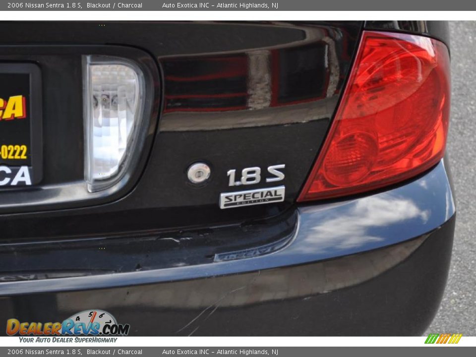 2006 Nissan Sentra 1.8 S Blackout / Charcoal Photo #26