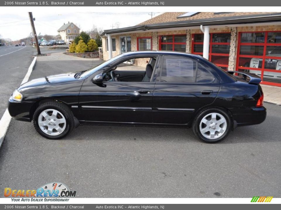 2006 Nissan Sentra 1.8 S Blackout / Charcoal Photo #32